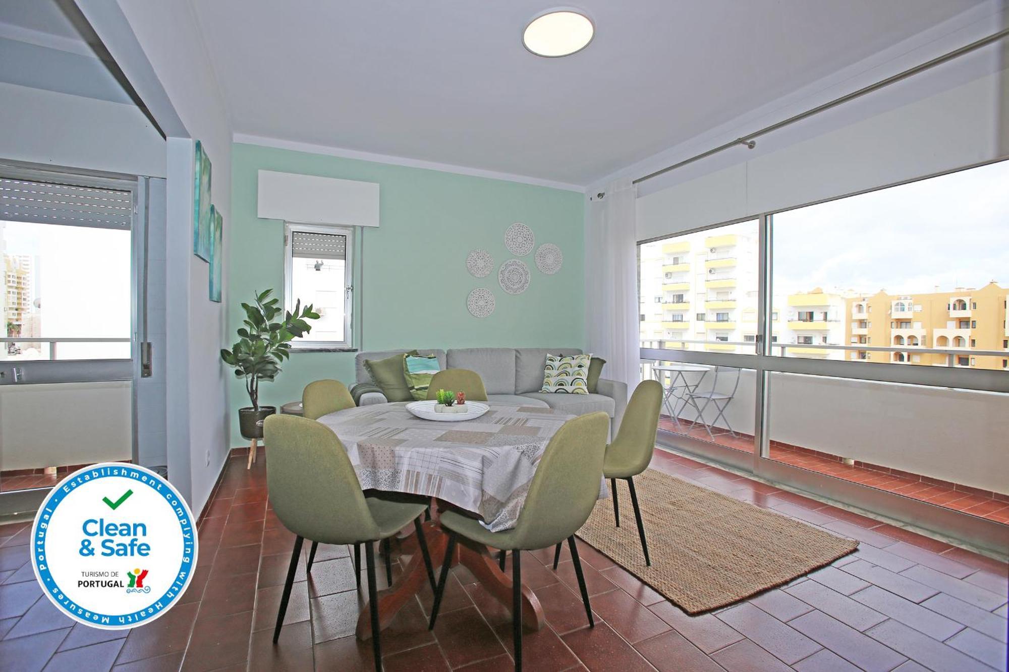A21 - Da Rocha Step Apartment *